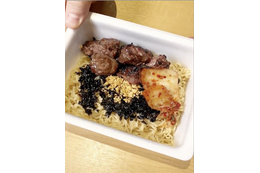 「人生で一番うまいペヤング」「ハラミを入れて食べるのが最高」SNSで話題の焼肉きんぐ限定“ペヤング”が5万食突破！