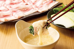 極み“とろろ”で楽しむ！夏野菜と厳選五種の旨みだしの『山形恵み豚しゃぶ』食べ放題が本日開始