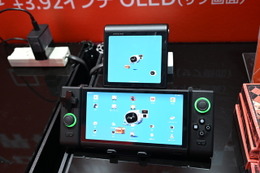変態すぎるAndroid携帯ゲーム機がTGS2025会場に！！変形構造で２画面OLED