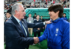 日本と2-2ドローも韓国に0-2完敗　パラグアイ監督が語る“日韓比較”「日本がより攻撃的。韓国は…」