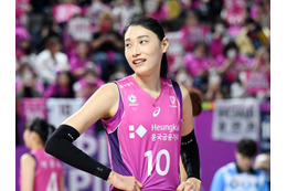 「負けたら泳いで帰れ」のゲキも虚しく…韓国バレー女帝率いる社会人チーム、日本の高校生にまさかの大逆転負け