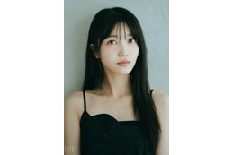 乃木坂46・久保史緒里、洗練された黒トップス姿で表紙に登場！卒業コンサートへの思いを明かす