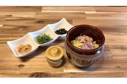 フタを開けると天然黒酢の爽やかな香り！1820年創業の老舗醸造所が「壺そば」を販売