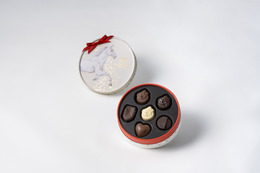 ゴディバが京都・上賀茂神社と共同企画チョコ！縁起物の貴重なコレクション詰め合わせ