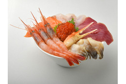 活ホッキ、カニ、白子などの高級ネタ満載の海鮮丼が777円！「北海道じゃらん」で1,000円以下の豪華どんぶりを大特集