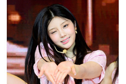 「かわい子ぶっているようで良心が痛む」とILLIT・ウォンヒ、率直すぎる？ 地上波トークバラエティに初出演