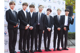 BTSによって“非常事態”に陥ったK-POP業界　次々とスケジュールの見直し「巨大な台風が過ぎ去った後に…」