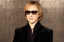 YOSHIKI、LUNA SEAのドラマー・真矢さんを追悼「いつかまた、空の上で一緒にセッションしようね」