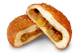 CoCo壱、揚げたてアツアツの「ポークカレーパン」19日より販売！
