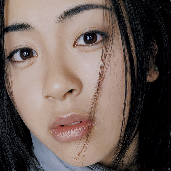 宇多田ヒカル、16歳の初ライブ映像公開！ 貴重な舞台裏の映像も RBB TODAY