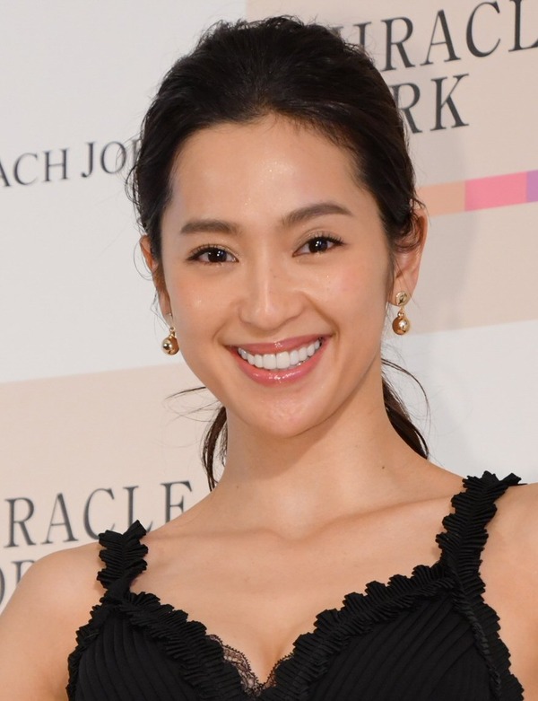 中村アン、モデル撮影の時は“つま先立ち”！かきあげ前髪の秘密も告白 RBB TODAY