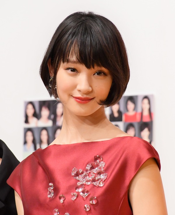 剛力彩芽 オスカー退社 インスタでは古賀会長に感謝 1枚目の写真 画像 Rbb Today 剛力彩芽 オスカー退社 インスタでは古賀会長に感謝 1枚目の写真 画像 Rbb Today