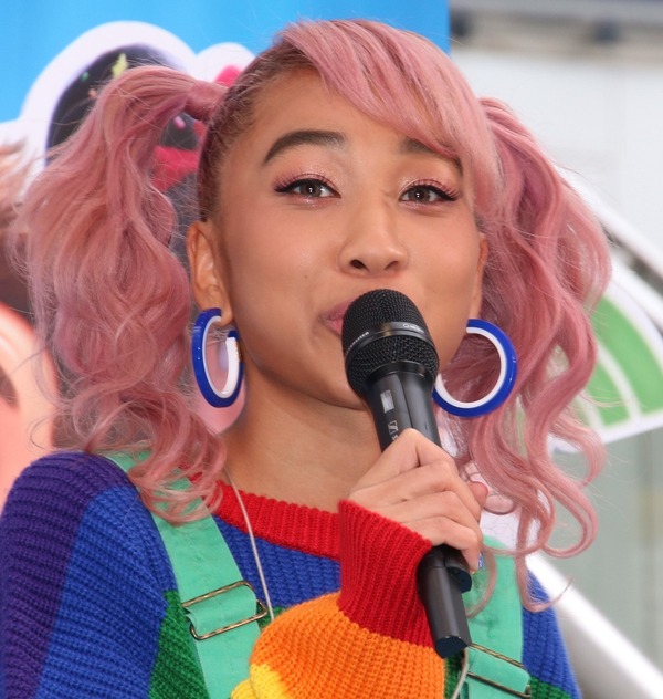 青山テルマ そばにいるね の大ヒットを回顧 印税は本当にすごい ガールズちゃんねる Girls Channel