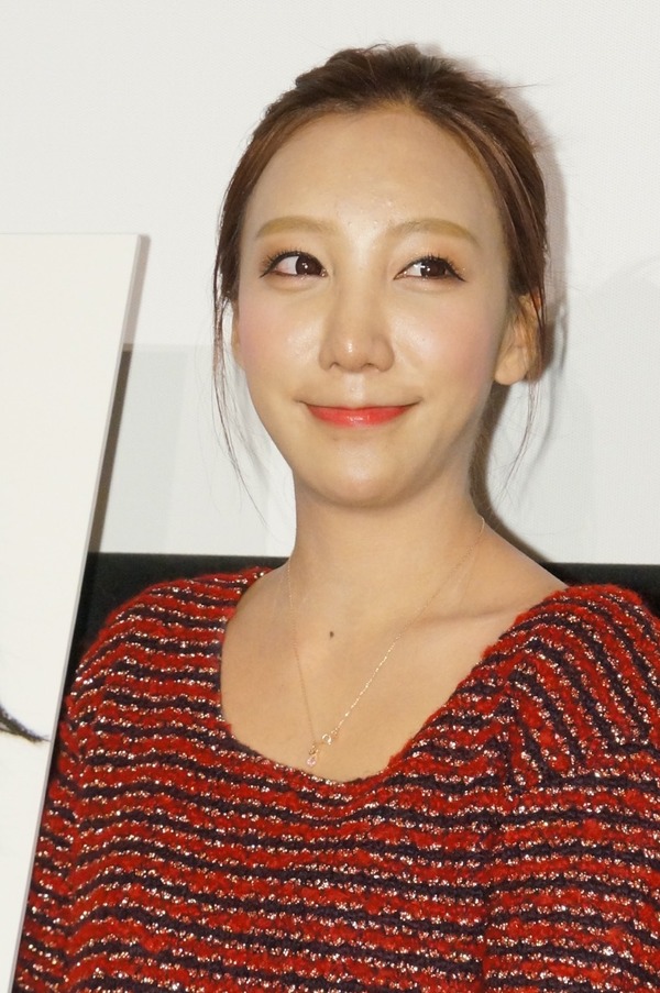 ざわちん 昨年末に結婚 出会いは オンラインゲーム Rbb Today ざわちん 昨年末に結婚 出会いは オンラインゲーム Rbb Today