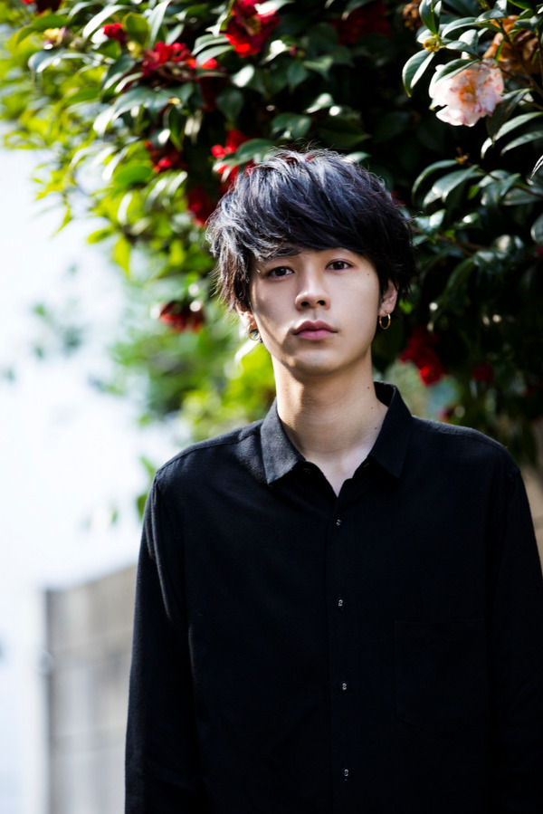 コムアイ 朗読劇 湯布院奇行 出演決定 成田凌の過去に深く関わるボーカリスト 2枚目の写真 画像 Rbb Today