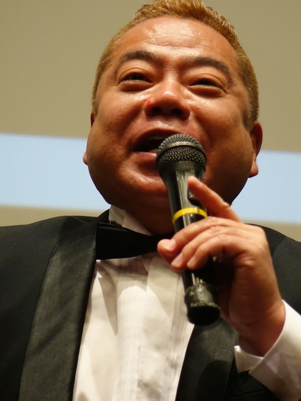 出川哲朗 内戦中のクロアチアへ ディレクターから衝撃カンペ 撃たれて Rbb Today