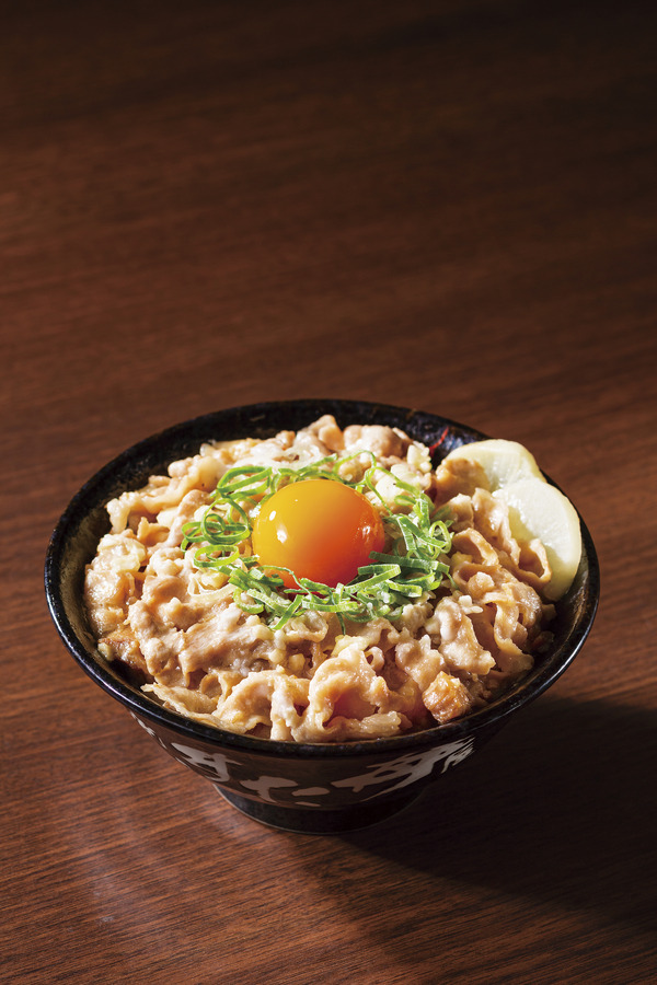 コク旨ガッツリ の特製丼 とんこつ背脂すた丼 を試食したらやみつきに 5枚目の写真 画像 Rbb Today