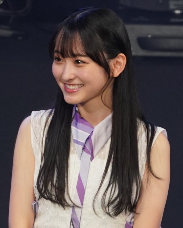 乃木坂46・一ノ瀬美空、まるでクラスメイトな5期生オフショット