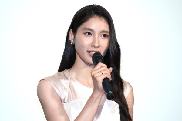 土屋太鳳、新作ガンダムに“感動”と“喜び”「まさか弟の声が、その世界で響くなんて!」 | RBB TODAY
