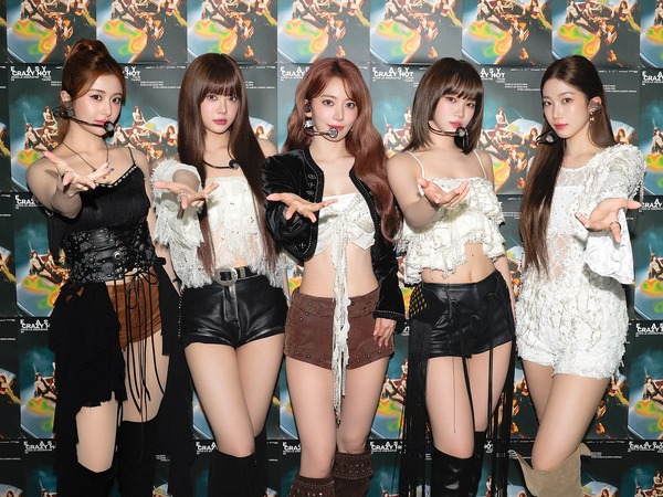 K-POP・アジア Le Sserafim 938579.jpg