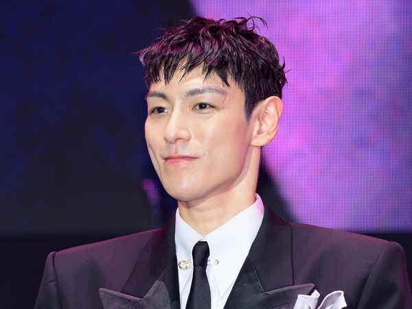 BIGBANG・T.O.P、『イカゲーム』で助演男優賞受賞の快挙