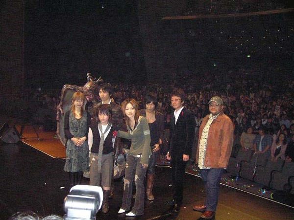 Blood 開戦前夜 プレミア試写会 キャスト挨拶 高橋瞳ライブ Rbb Today