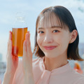 井桁弘恵が「ブレンディ」新CMで軽快な“お茶ダンス”披露！特別インタビューも公開！