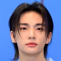 「見惚れてしまう」Stray Kids・ヒョンジン、無造作な長い黒髪で見せた色気に反響続々