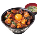 『豚ハラミ牛ホルモン焼肉すた丼』1,390円（税込）