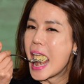 「30分も待たされ、料理も生臭かった」日本の食事を酷評した韓国女優、リハビリの様子を公開