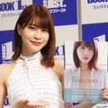 岸明日香【写真：竹内みちまろ】