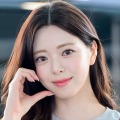 ミニスカ×ニーハイの破壊力…ユナ、制服から覗く“絶対領域”にクギ付け「反則です」