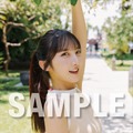 『AKB48長友彩海1st写真集 予定外の瞳』（KADOKAWA）撮影：下田直樹