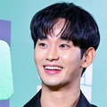疑惑は晴れたのに？キム・スヒョン主演の60億円超大作ドラマ、公開の行方に再注目「変更なし」