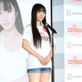 白石杏衣（しらいし ももえ）【撮影：小宮山あきの】　