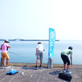 港での釣り