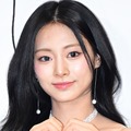 TWICE・ツウィ、11年所属したJYPとの関係が終了と現地報道…事務所は「再契約の協議を進行中」
