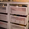IKEAの引き出しを後付けして収納を確保（C）RafiRaffee