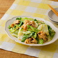 レタスを食べるオイスター豚しゃぶ