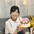 福田未来、デビュー日にファンとビールで乾杯！「もっとサヨナラ」MVプレミア公開
