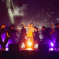 日本デビュー曲を披露するイ・チェヨン