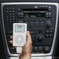 　ボルボは、車内で音楽を楽しむためのツールとして、『iPodアダプター』と『デジタル・ジューク・ボックス』の2種類のアクセサリーを発売した。