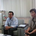 大倉社長（左）とJ：COM関東東ブロックの松村さん（右）