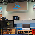 　インテルは10日、報道関係者やPCデジタル機器メーカー、オンラインコンテンツ事業者向けに「インテル・プラットフォーム・セミナー2006」を都内で開催した。