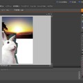 朝日の写真に切り取ったウサギの写真を重ねる。余分に切り取ってしまったところは消しゴムツールで消していく