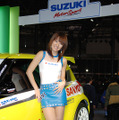 　東京オートサロン2006のコンパニオン写真集第14弾は、スズキブースから。