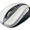 「Bluetooth Notebook Mouse 5000（ブルートゥース ノートブック マウス 5000）」パールホワイト