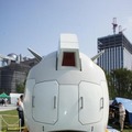 実物大ガンダムのパーツを展示する「お台場ガンダムプロジェクト2011」（C）創通・サンライズ