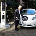 日産 新型急速充電器