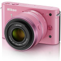 「Nikon 1 J1 ダブルズームキット」ピンク